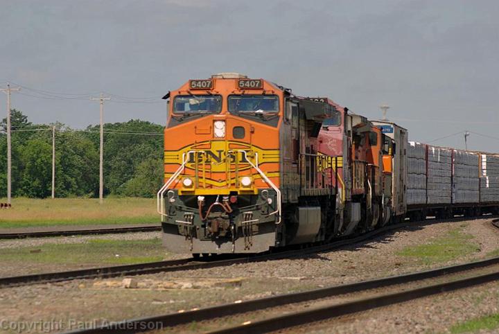 BNSF 5407 - Dash 9-44CW.jpg